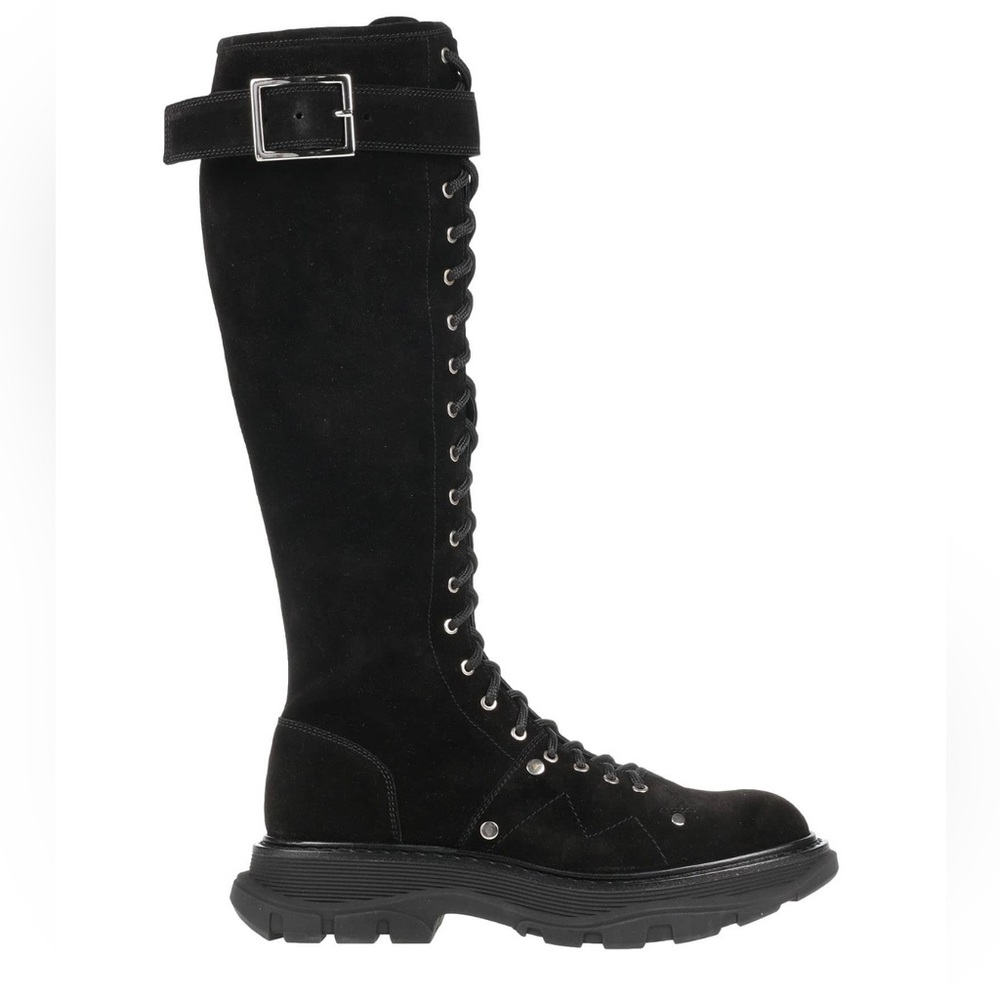 ALEXANDER MCQUEEN Tread Black Sueded Leather Lace Up Combat Boot EU35 US 5
